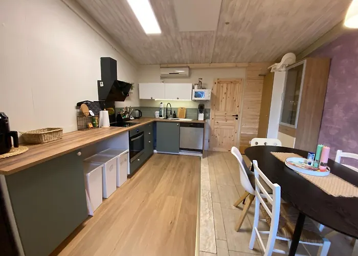 Familienzeit Am Wald, Sauna, Spielesammlung 黑瑟尔